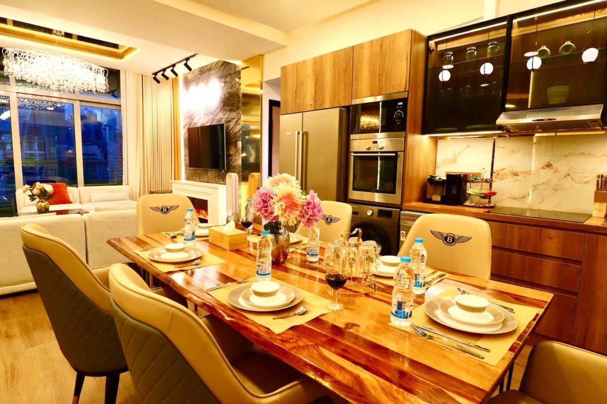 Apartment Lavish 3br Retreat With Lovely Marina & Sea Views