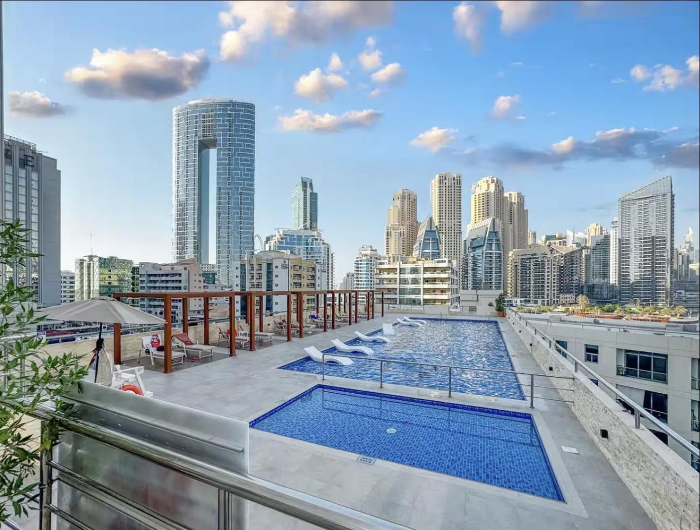 Apartment Lavish 3br Retreat With Lovely Marina & Sea Views